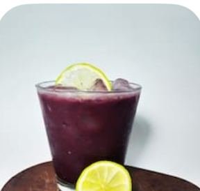 Caipirinha de Açaí com Limão